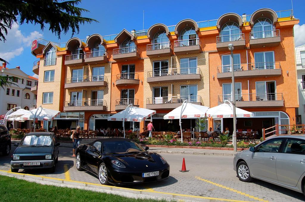Royal View Hotel And Spa Охрид Екстериор снимка