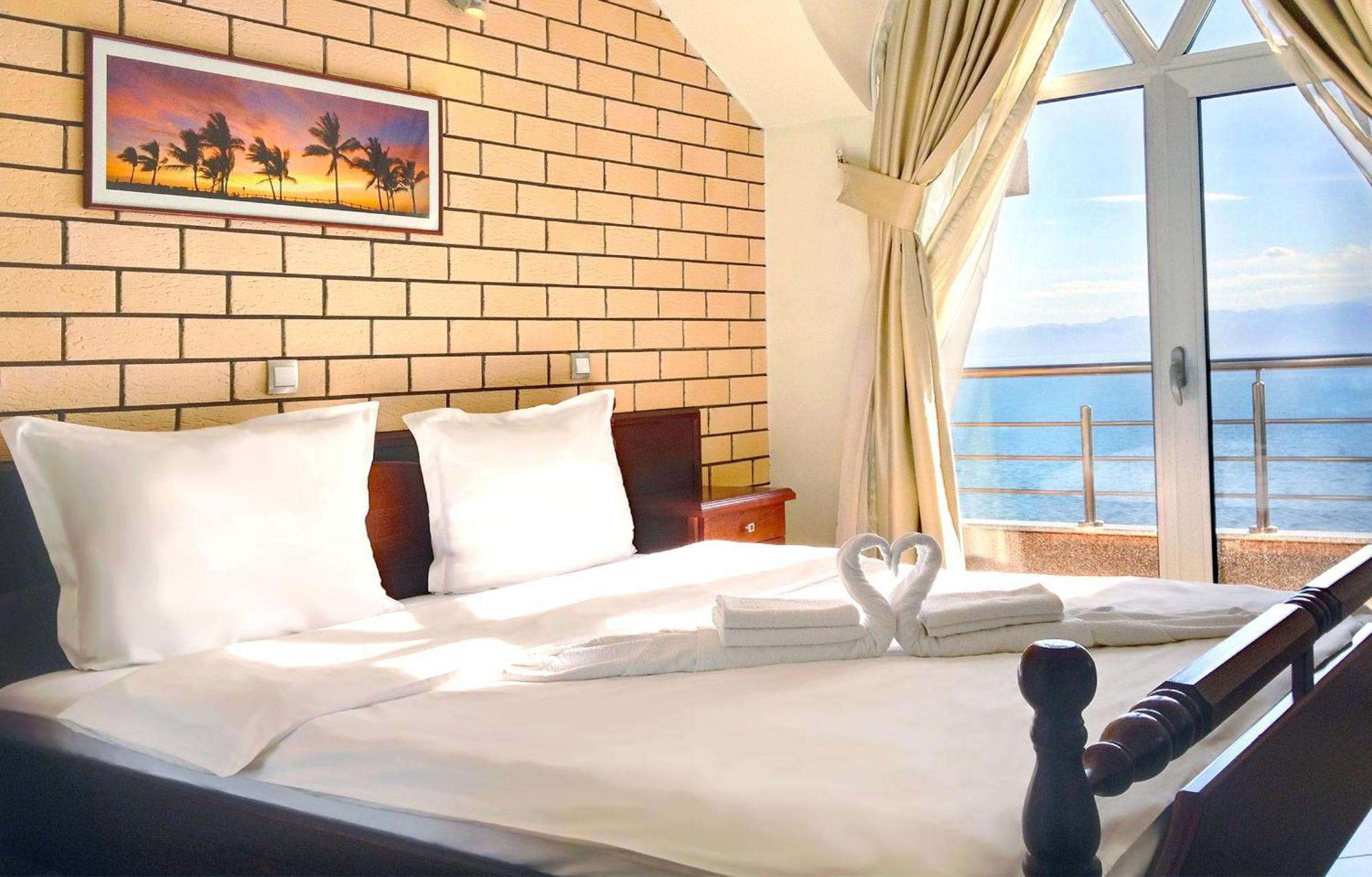 Royal View Hotel And Spa Охрид Екстериор снимка